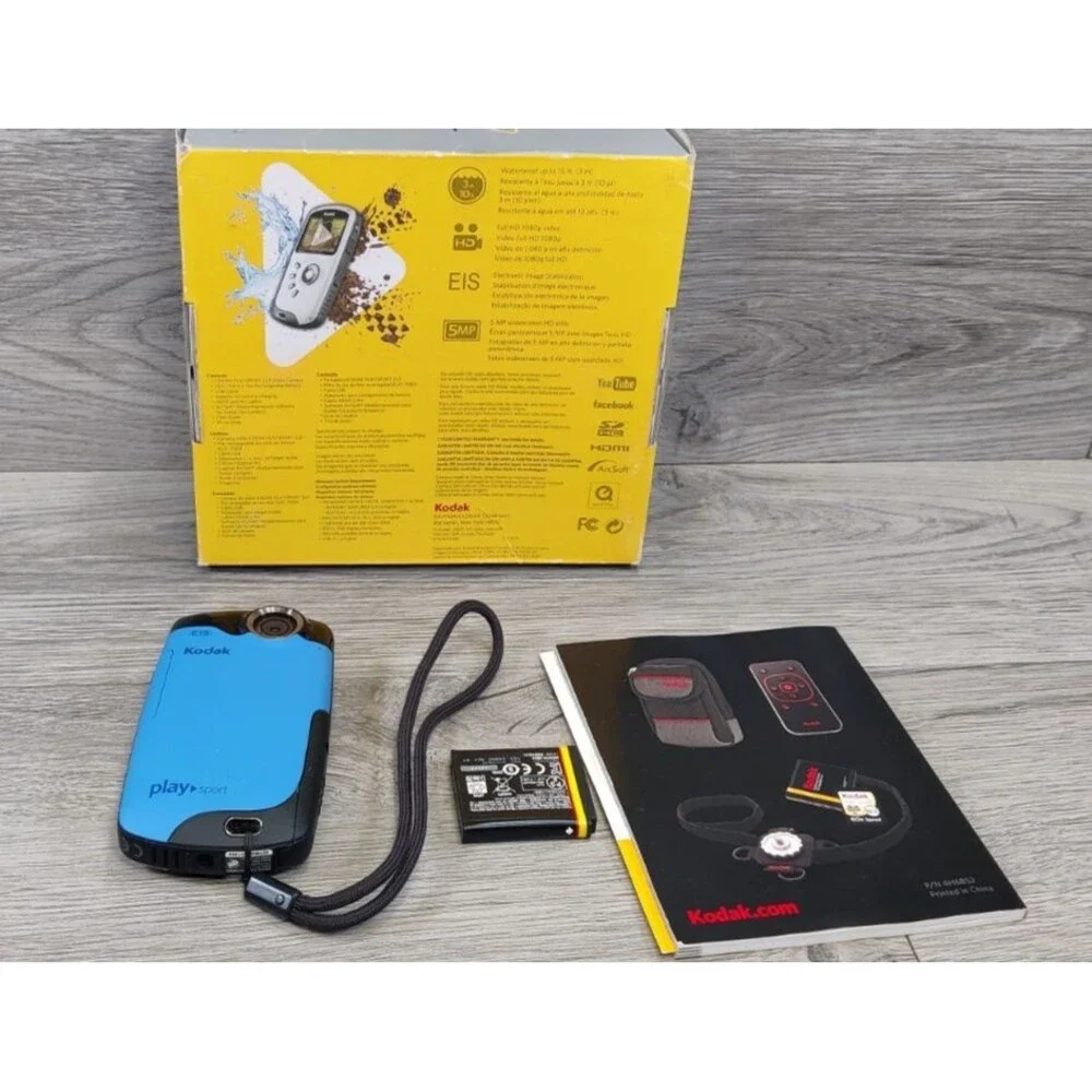 Kodak PlaySport (Zx3) HD Waterproof Pocket Video Camera (Blue)-No charger Untest